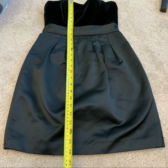 THEORY black strapless velvet silk Chanesa dress Size 0 - Picture 13 of 15